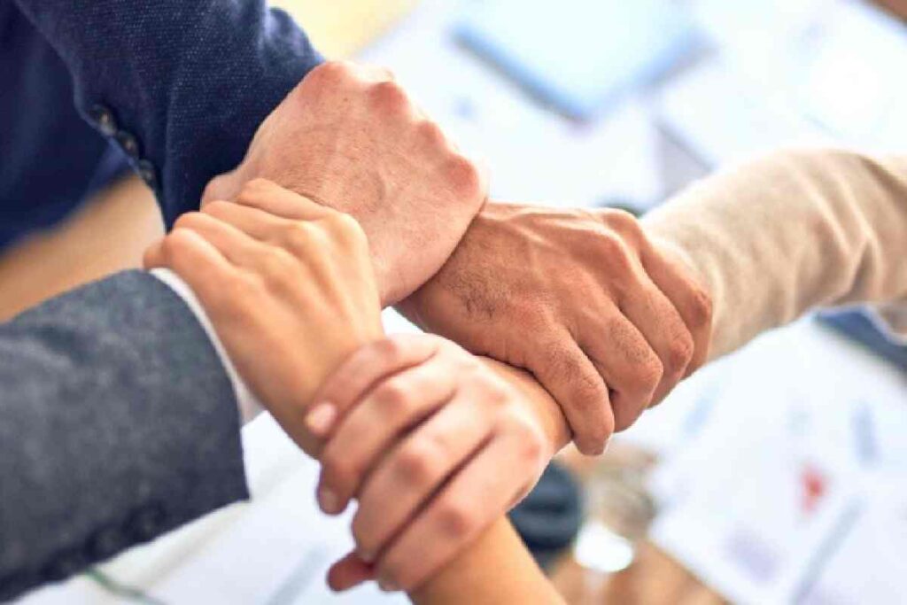 5 Strategies to Boost Startup Success in Competitive Markets (1)