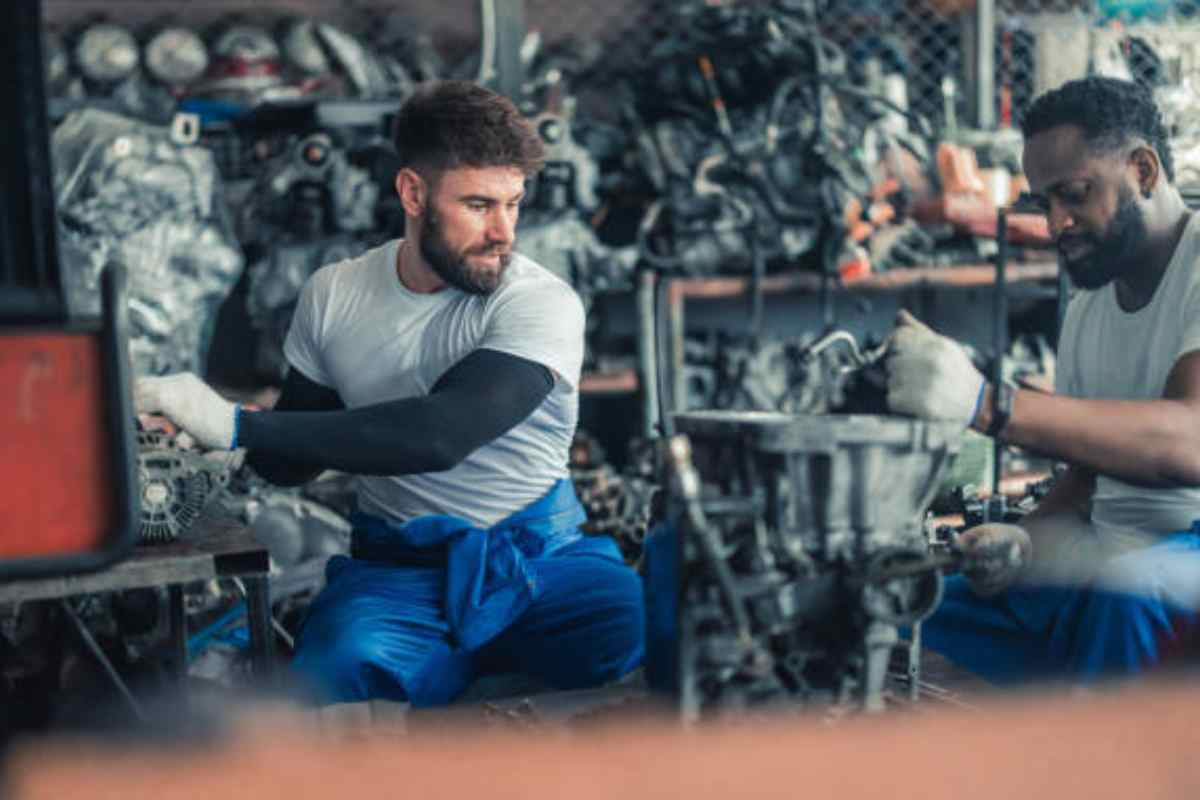 can car dealers use second hand industrial parts